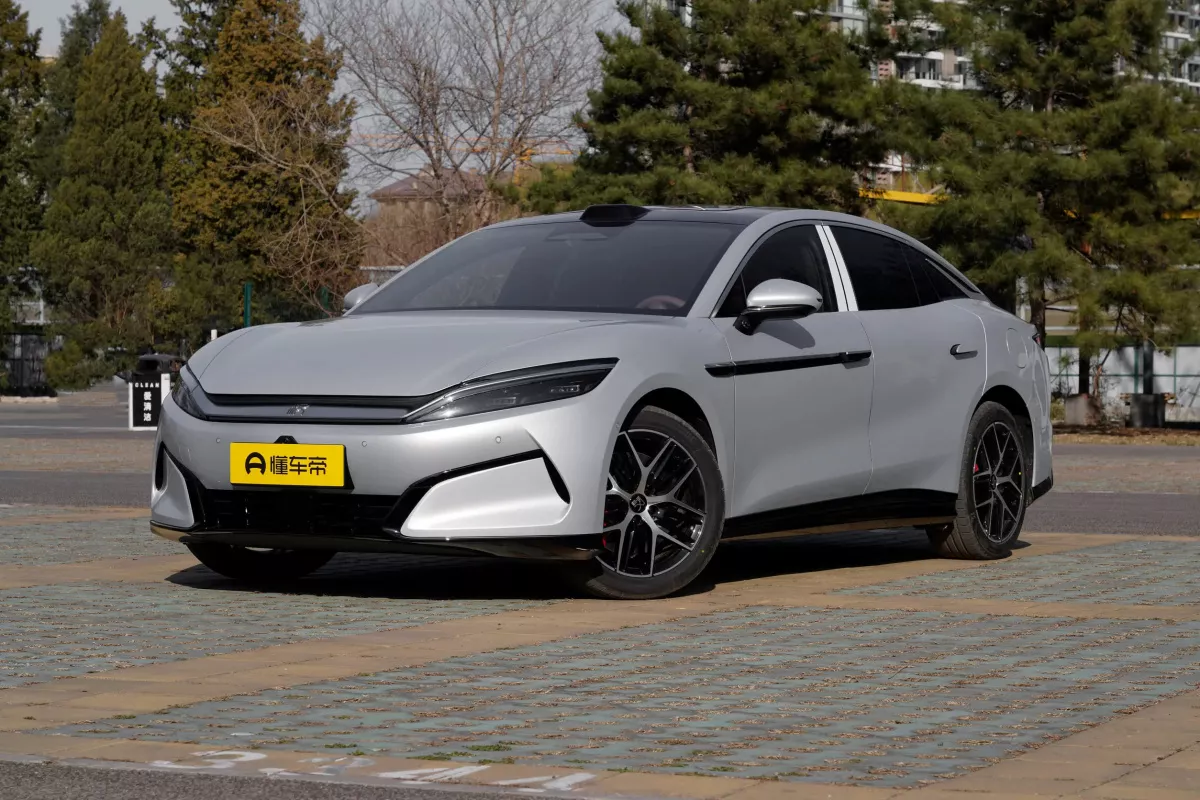 BYD Han L