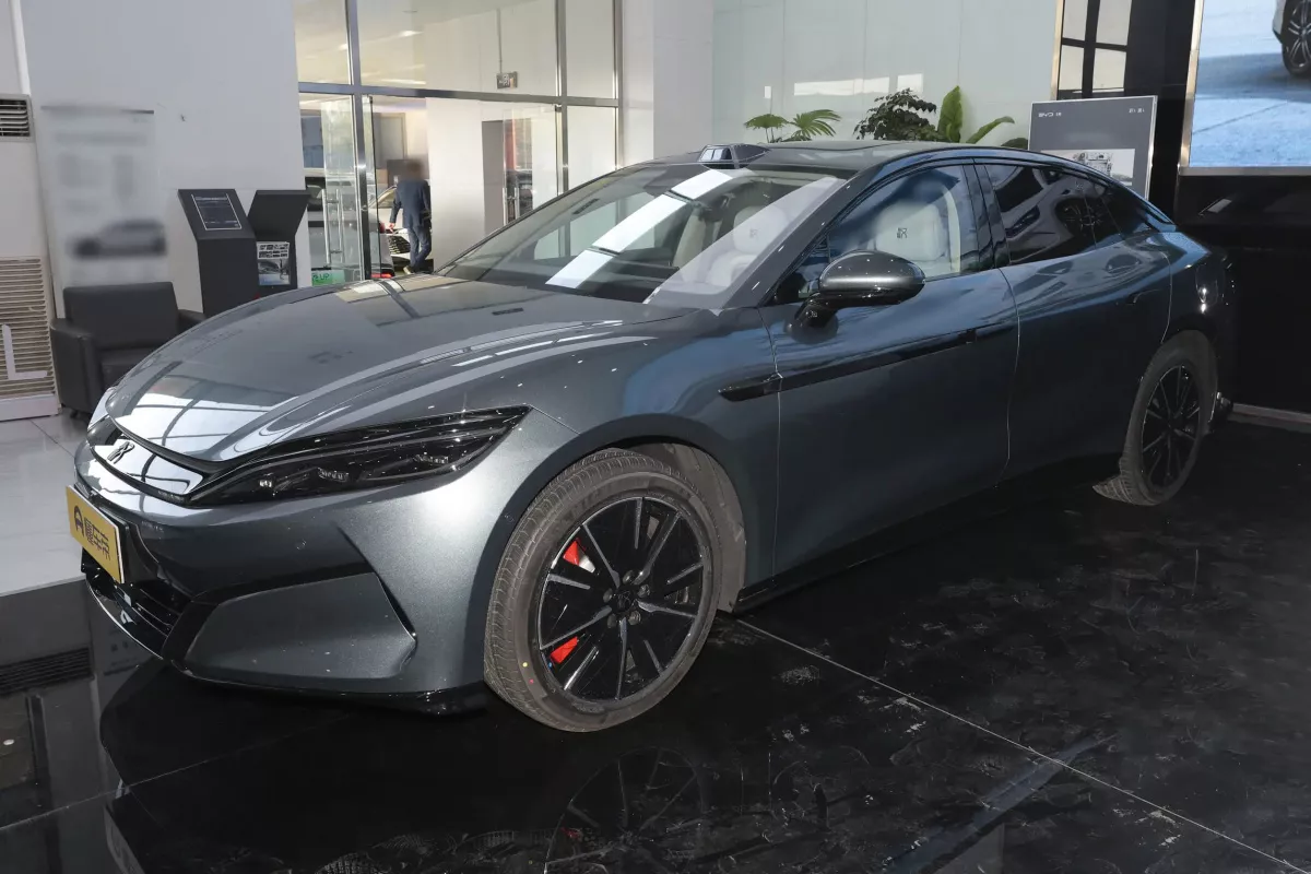BYD Han L