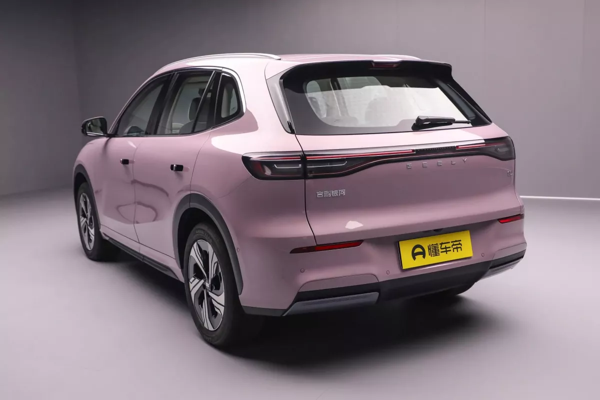 Geely Galaxy E5