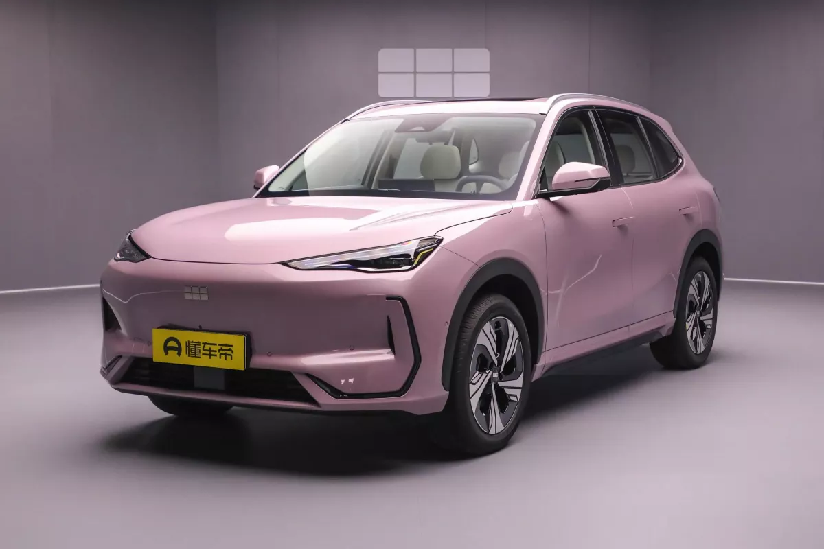 Geely Galaxy E5