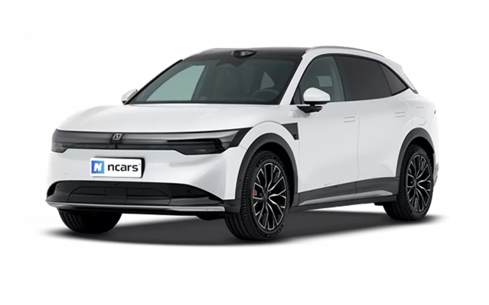7X 4WD Smart + R20 Akebono 2025, Polar whiteout (mileage 20500 km)